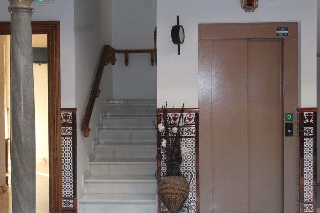 Hotel La Zubia , Granada Экстерьер фото
