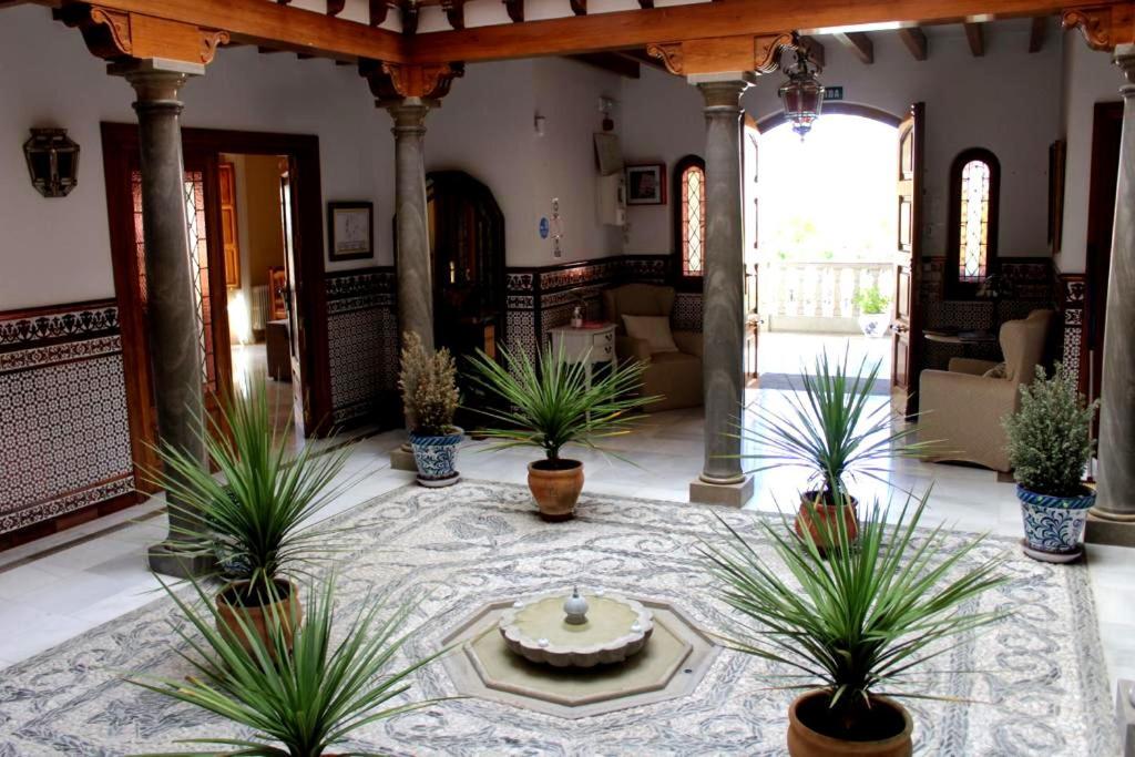 Hotel La Zubia , Granada Экстерьер фото