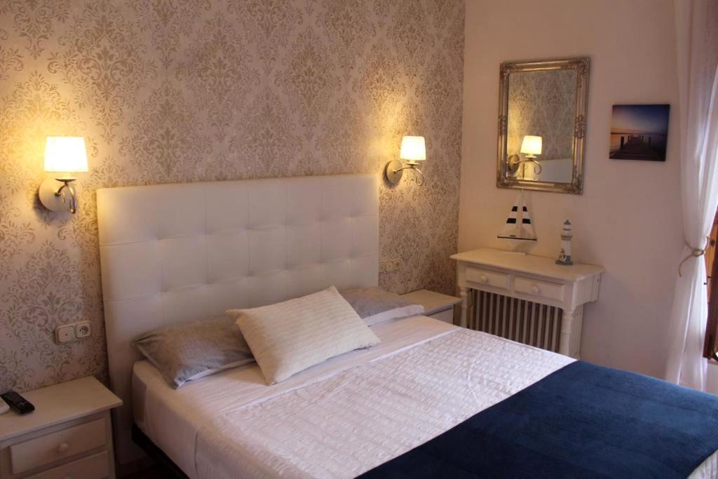 Hotel La Zubia , Granada Экстерьер фото
