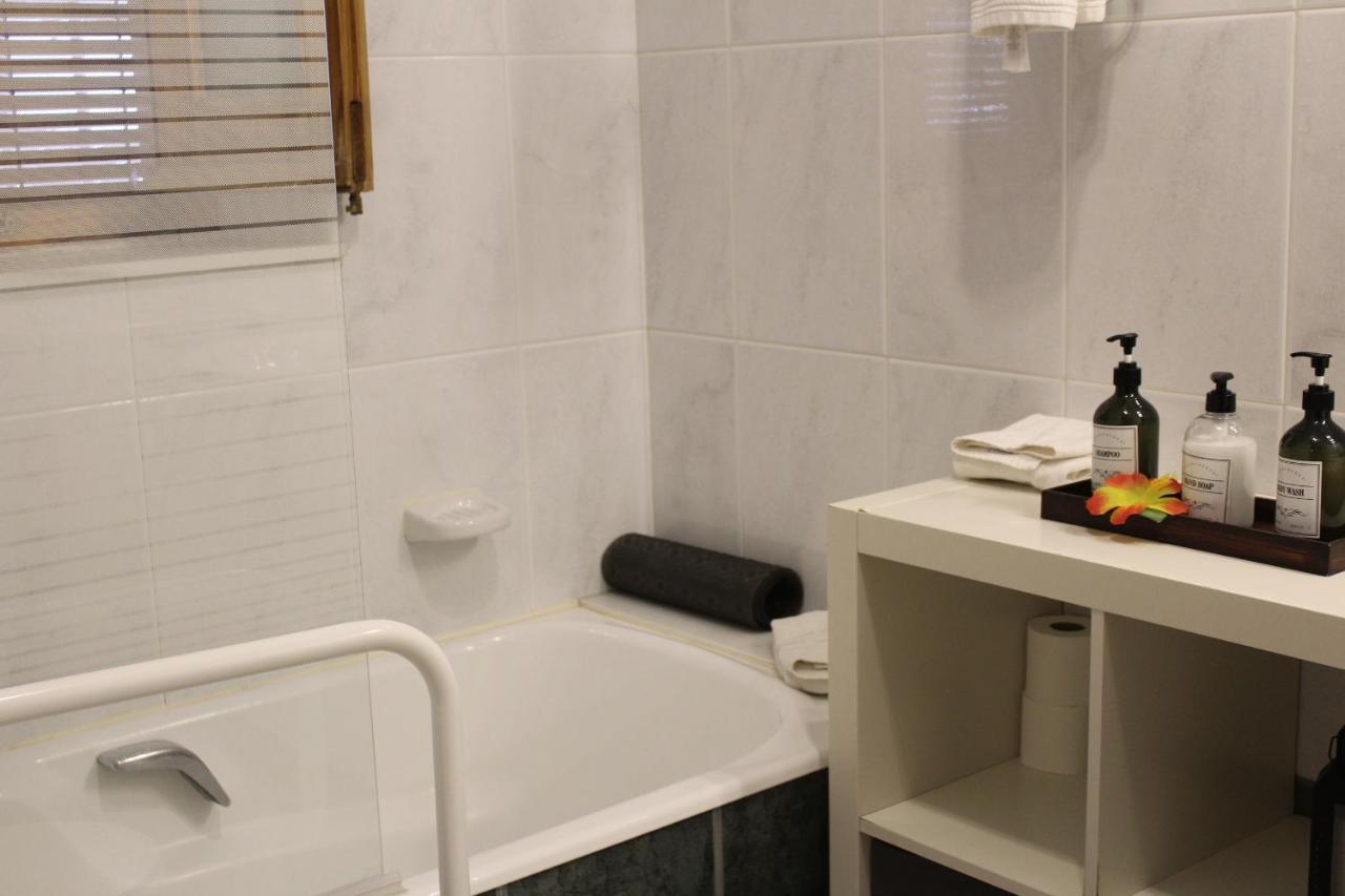 Hotel La Zubia , Granada Экстерьер фото