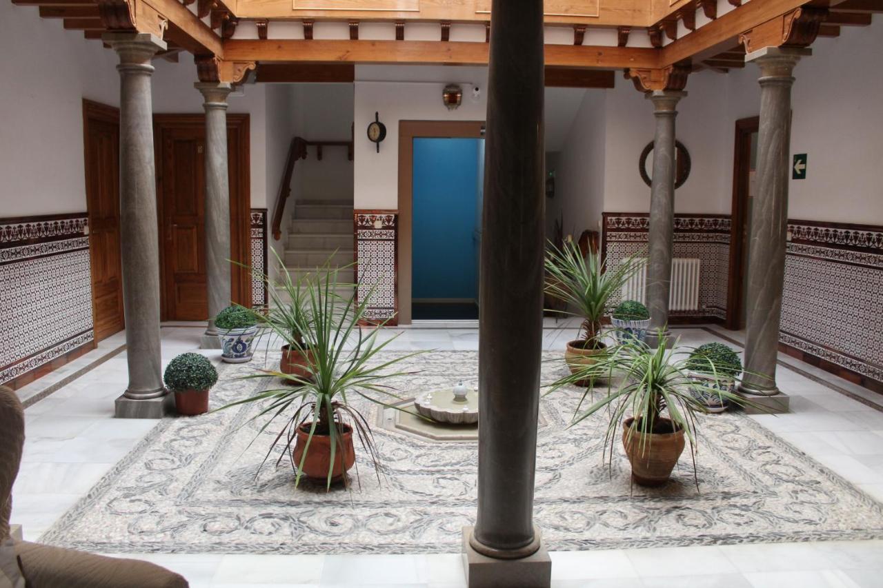 Hotel La Zubia , Granada Экстерьер фото