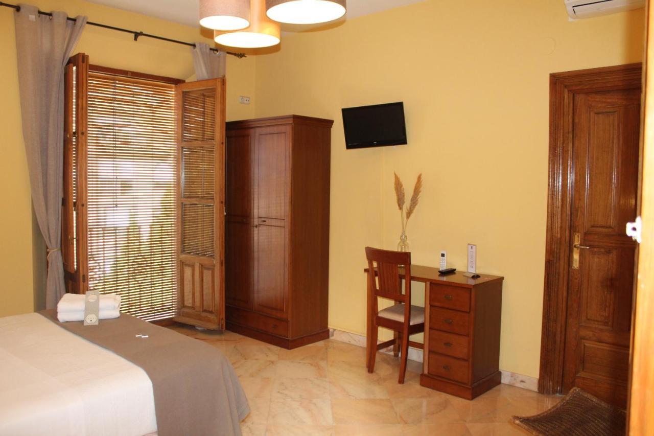 Hotel La Zubia , Granada Экстерьер фото
